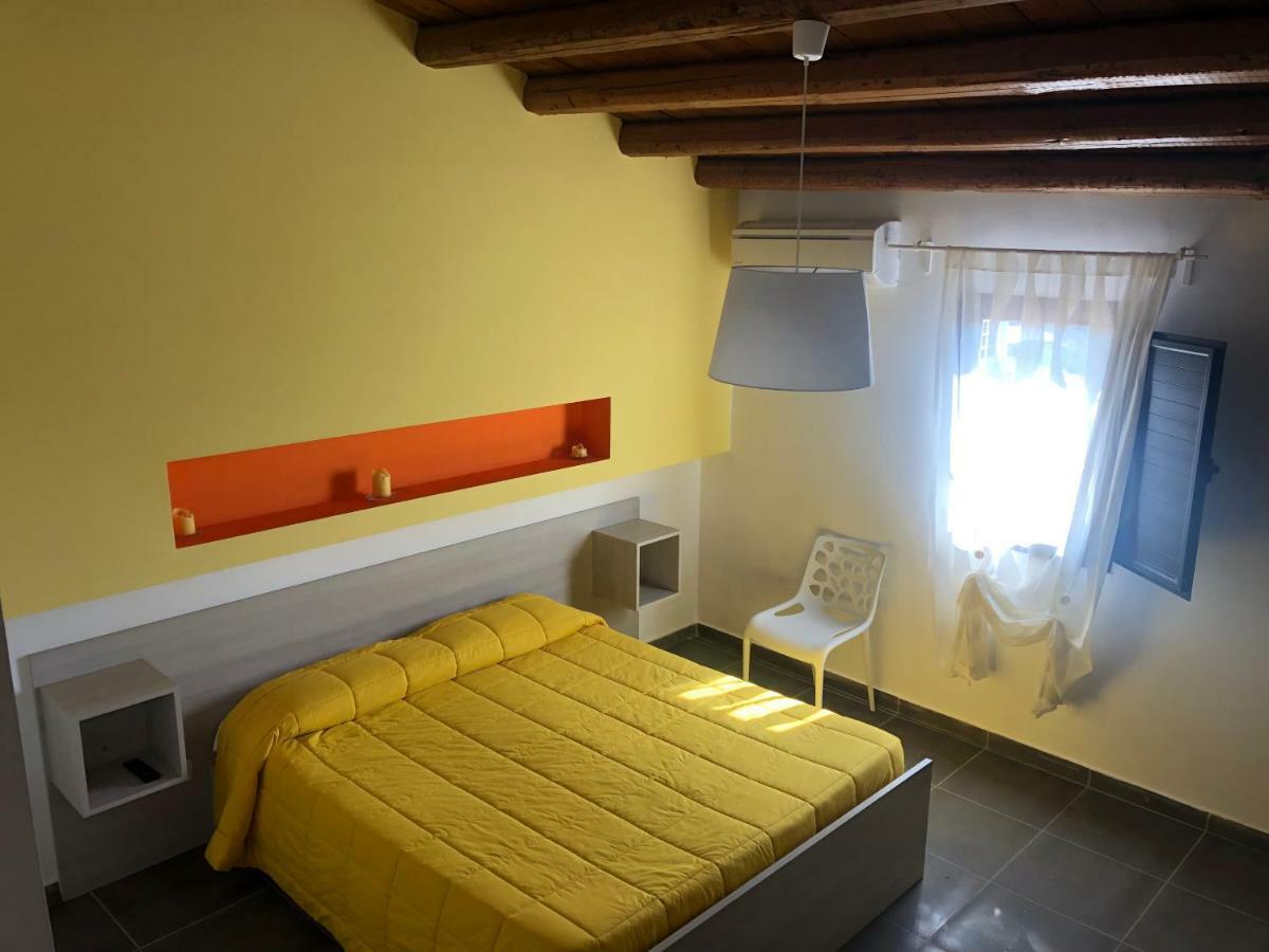 San Giorgio Rooms 卡尔塔吉罗 外观 照片